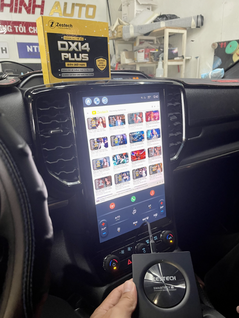 Lắp đặt màn hình ô tô tại Hoàng Thịnh Auto 